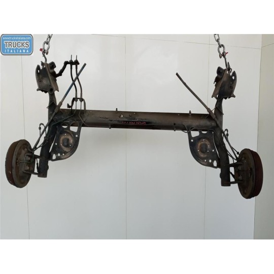 ASSALE POSTERIORE RENAULT Clio 2005>2009 usato