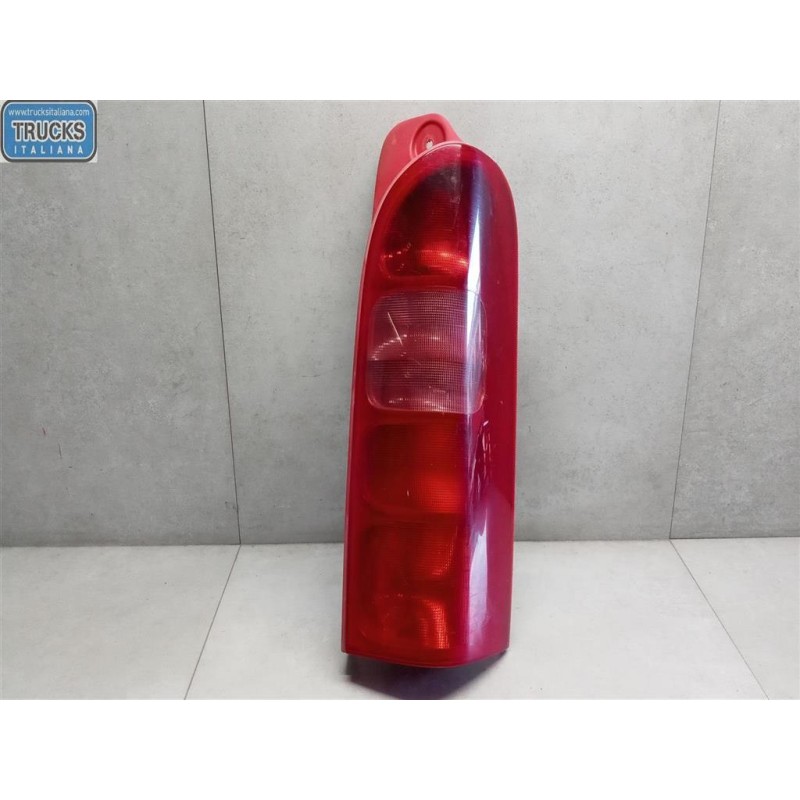 RENAULT van RIGHT REAR LIGHT RENAULT van Master 1998>2003 used