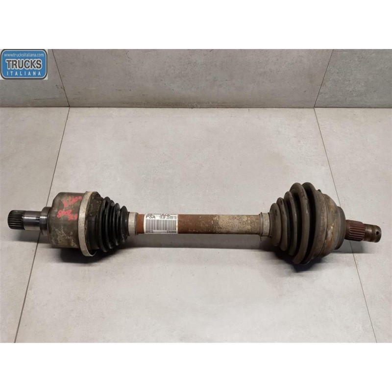 PEUGEOT FRONT HALF-AXLES LEFT  PEUGEOT 2008 2013>2016 used