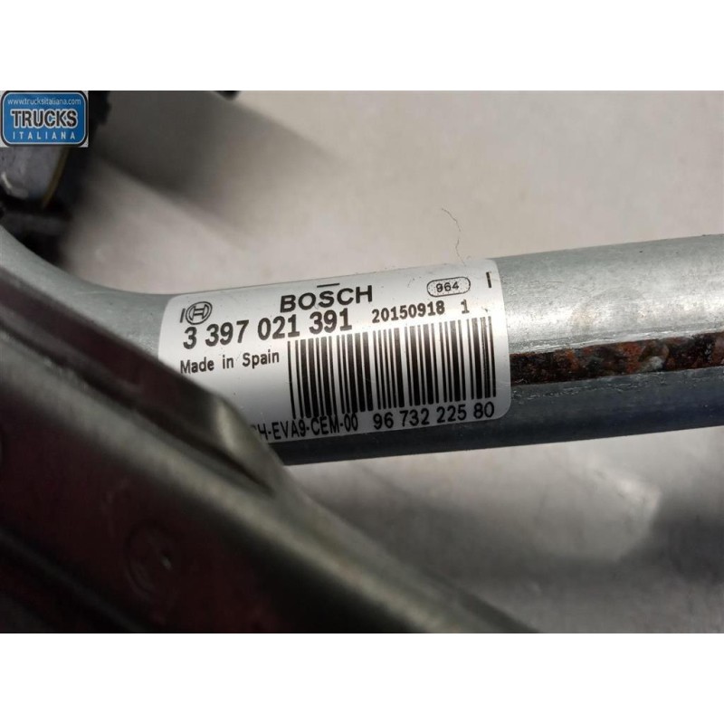 PEUGEOT windshield wiper motor PEUGEOT 2008 2013>2016 used