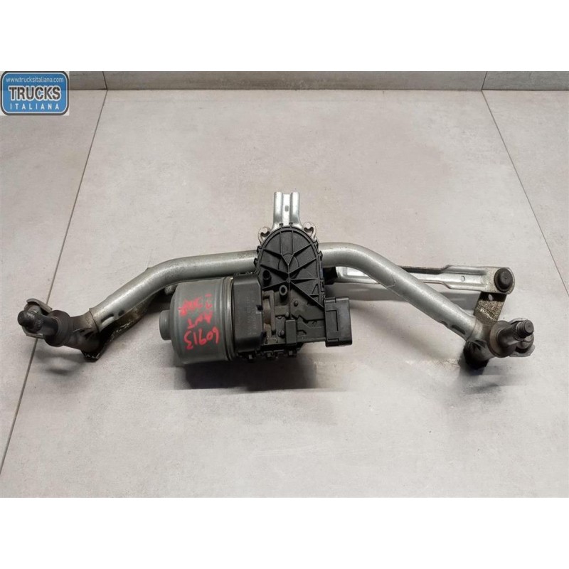 PEUGEOT windshield wiper motor PEUGEOT 2008 2013>2016 used