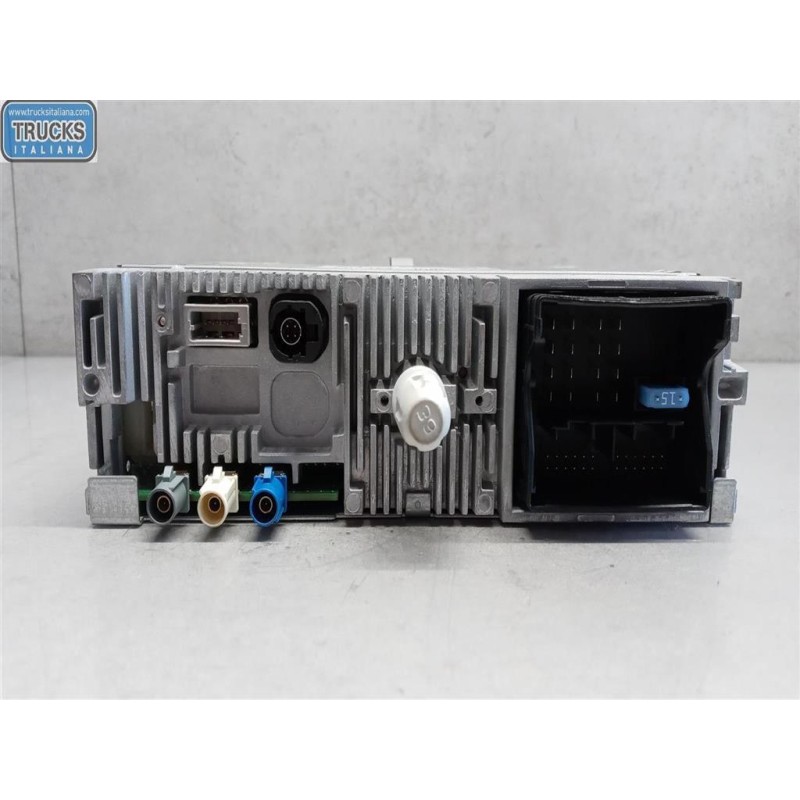 PEUGEOT CAR RADIO PEUGEOT 2008 2013>2016 used