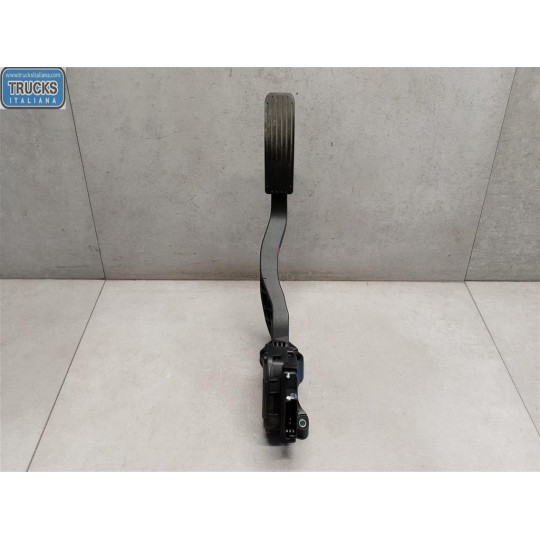 ELETRONIC THROTTLE PEDAL  PEUGEOT 2008 2013>2016 used