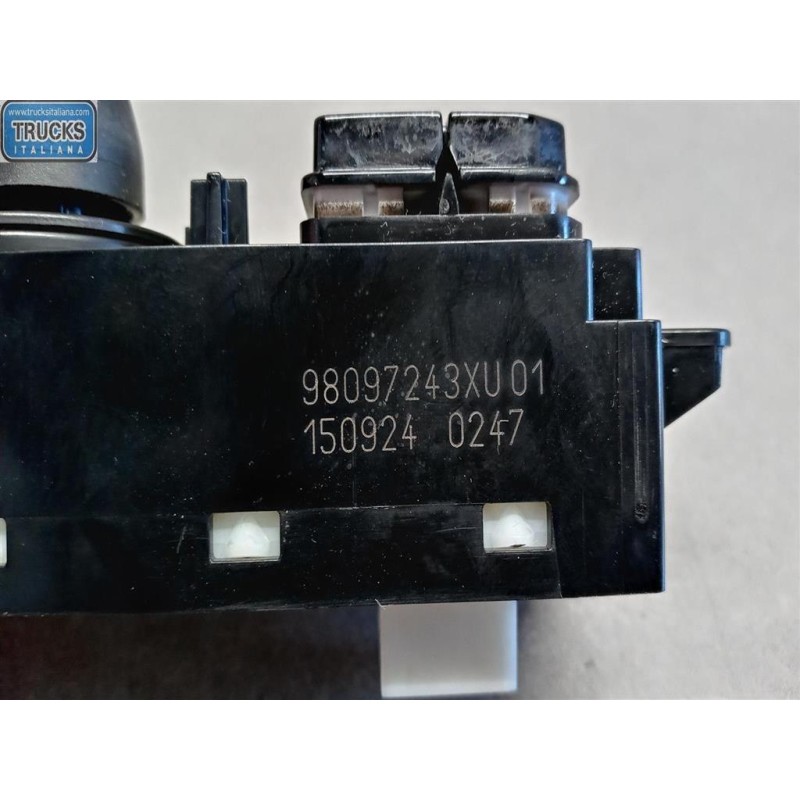 PEUGEOT INTERRUTTORI E PULSANTI ABITACOLO PEUGEOT 2008 2013>2016 usato