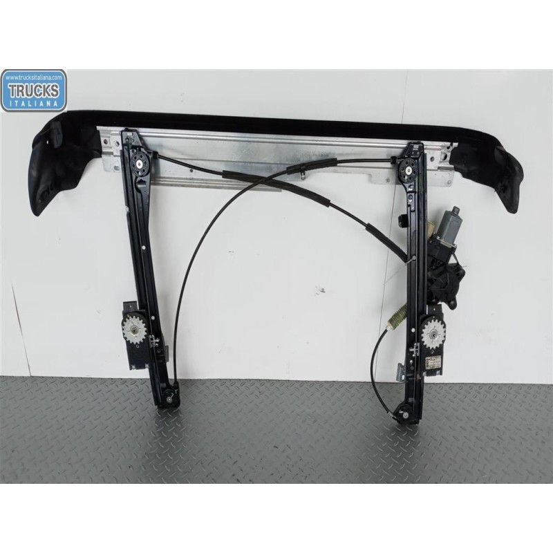MINI ALZA VETRI ANTERIORI DESTRO MINI R56  2006>2011 usato