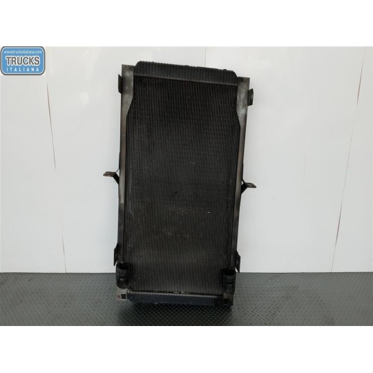 RADIATORE ACQUA RENAULT truck Premium 2005>2013 usato