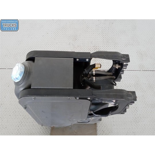 SERBATOIO ADBLUE RENAULT truck Premium 2005>2013 usato