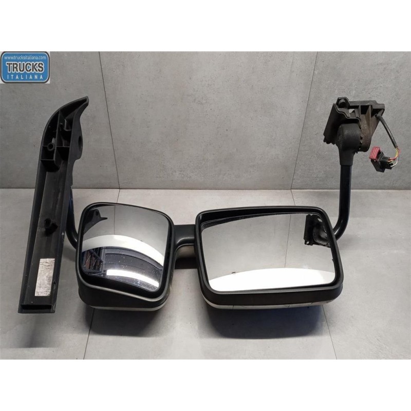 RENAULT truck LEFT ELETRIC REAR-VIEW MIRROR  RENAULT truck Premium 2005>2013 used