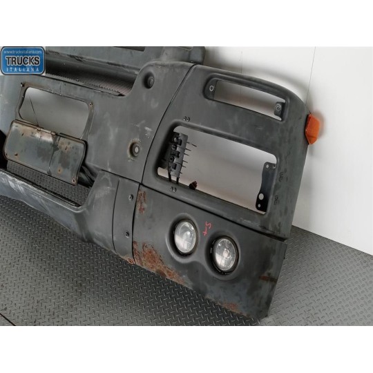 PARAURTI ANTERIORE IVECO Stralis 2003>2007 usato