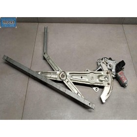 ALZA VETRI ANTERIORI...