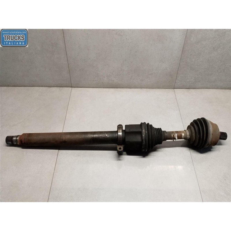 VOLVO FRONT HALF-AXLES RIGHT  VOLVO V40 2012>2016 used