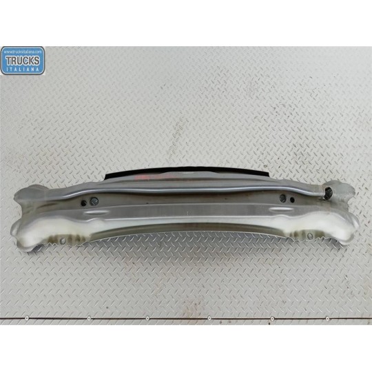 TRAVERSA POSTERIORE PARAURTO VOLVO V40 2012>2016 usato