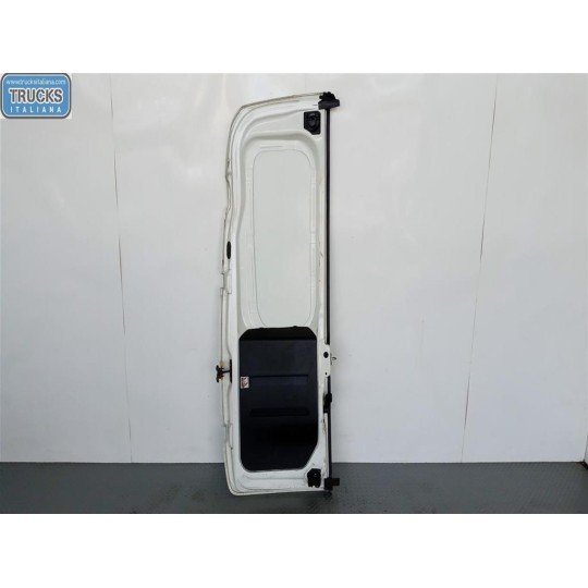 PORTACARICO POST DESTRO OPEL van Combo D 2012>2018 usato