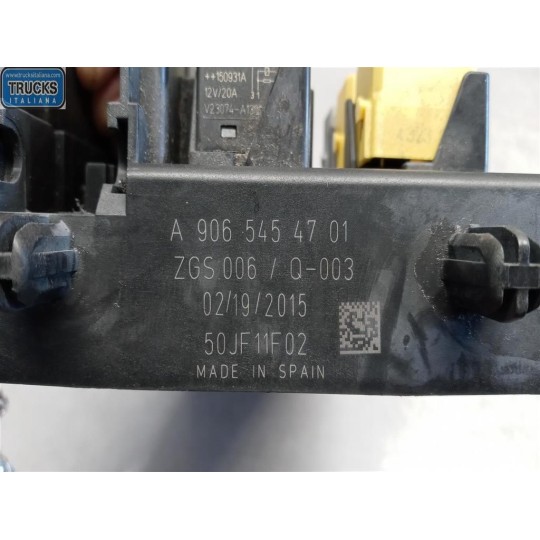 FUSE BOX MERCEDES-BENZ van Sprinter 2013>2018 used