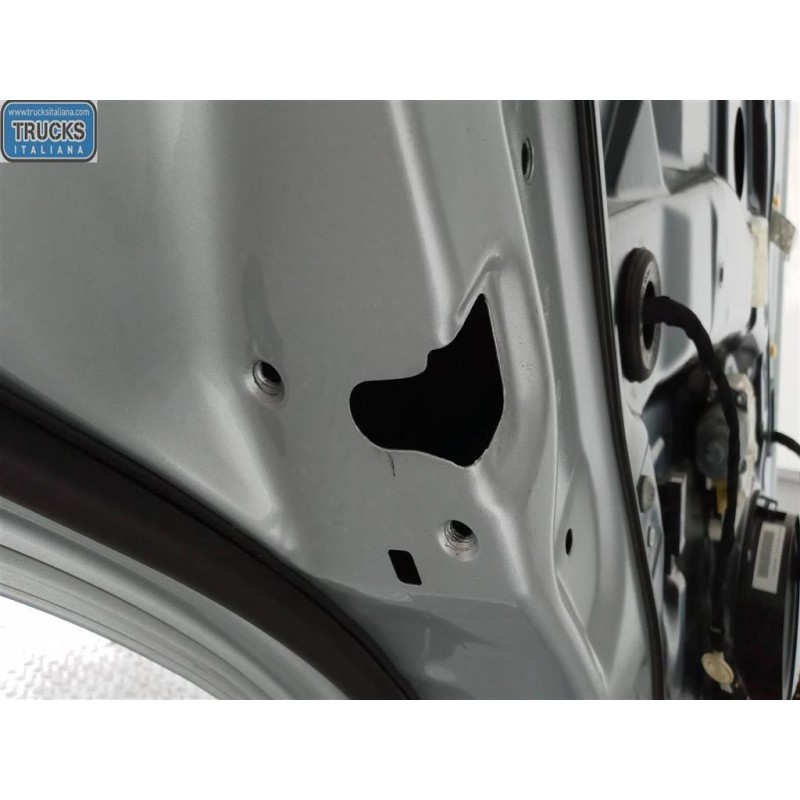 MERCEDES-BENZ PORTA POSTERIORE SINISTRA MERCEDES-BENZ Classe M (W164) 2005>2011 usato