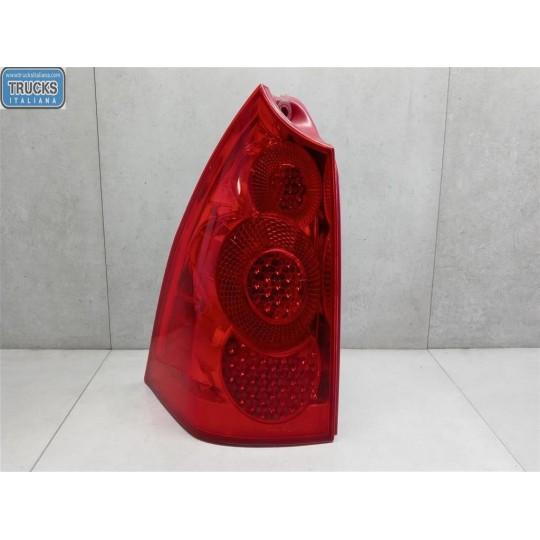 FARO POSTERIORE ESTERNO SINISTRO PEUGEOT 307 2005>2008 usato