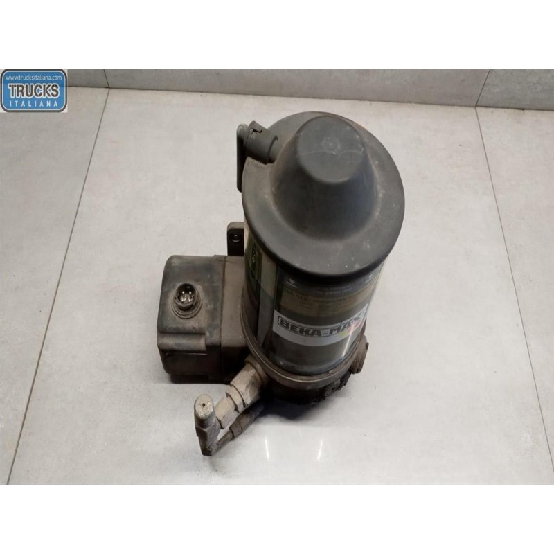 MAN GREASE GUN PUMP MAN TGX  used