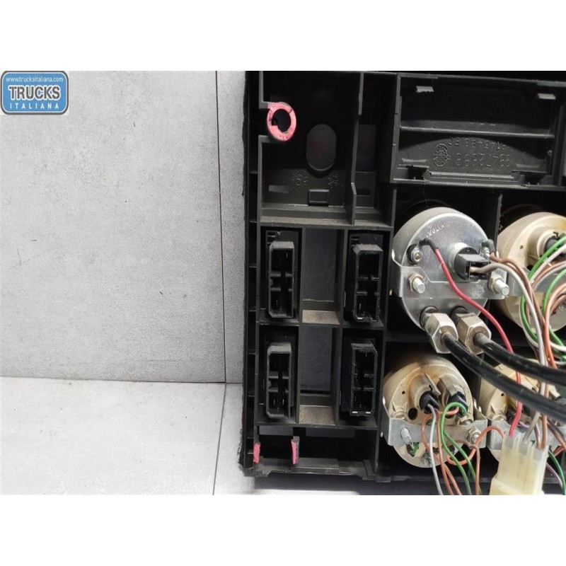 IVECO INSTRUMENT PANEL IVECO EUROTECH used