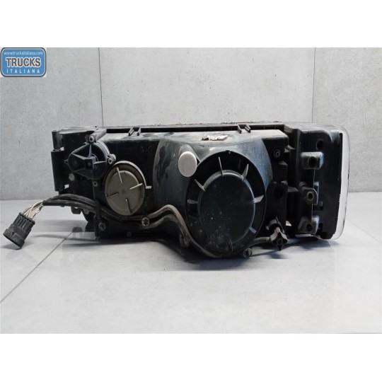 RIGHT HEADLIGHT IVECO EUROTECH used
