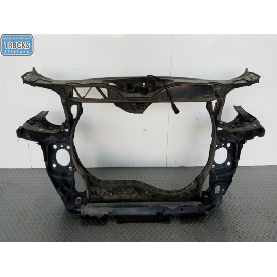 RIVESTIMENTO ANTERIORE COMPLETO AUDI A4 2000>2004 usato