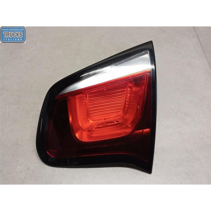 CITROEN FARO POSTERIORE INTERNO DESTRO CITROEN C3 2013>2016 usato