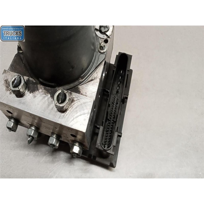 SUBARU ABS SYSTEM SUBARU Legacy 2003>2009 used