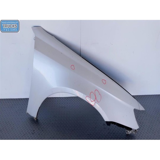 PARAFANGO ANTERIORE DESTRO SUBARU Legacy 2003>2009 usato