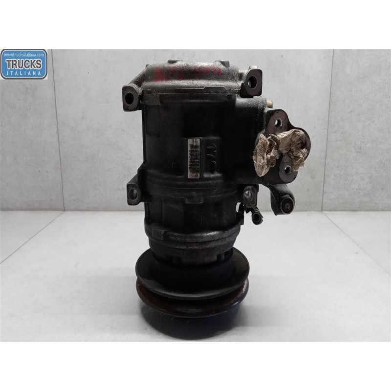TOYOTA COMPRESSORE ARIA CONDIZIONATA TOYOTA Land Cruiser 90/95 usato