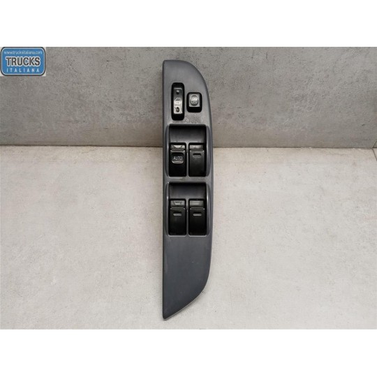 INTERRUTTORI E PULSANTI ALZAVETRI TOYOTA Land Cruiser 90/95 usato