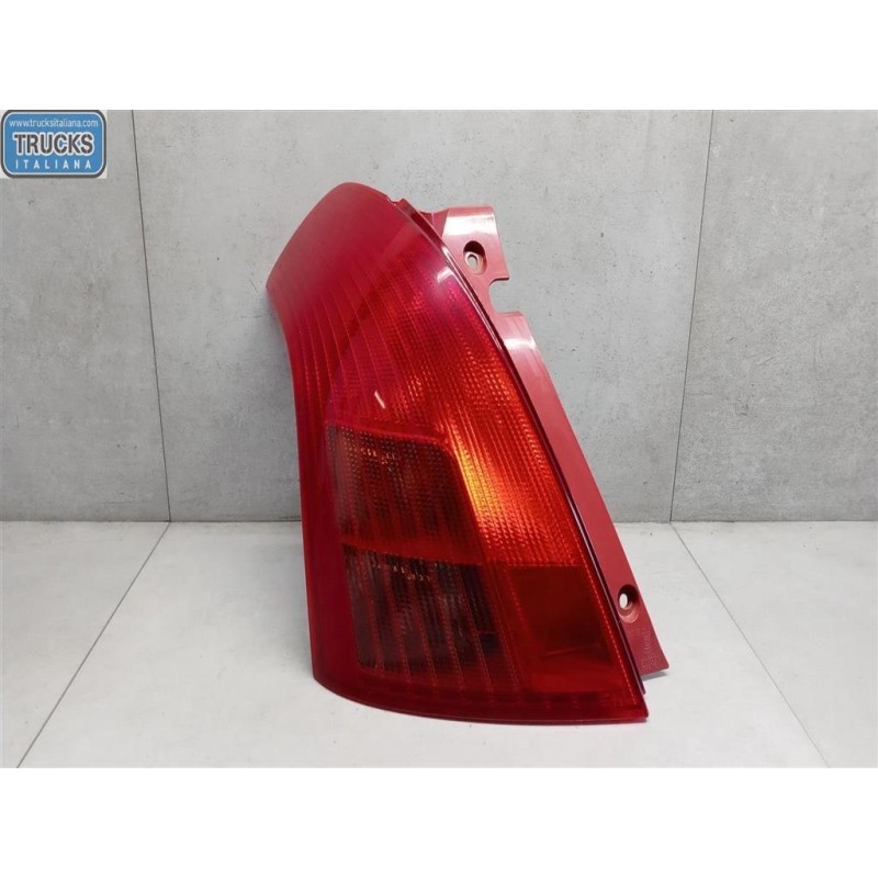 SUZUKI FARO POSTERIORE ESTERNO SINISTRO SUZUKI Swift 2005>2009 usato