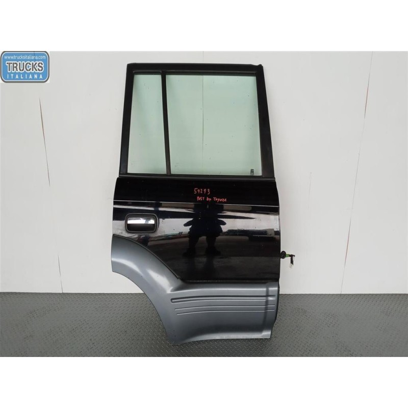 TOYOTA RIGHT REAR DOOR  TOYOTA Land Cruiser 90/95 used