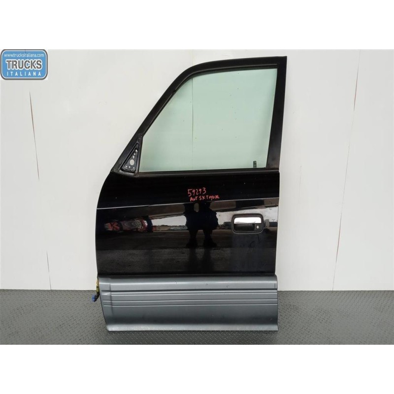 TOYOTA LEFT FRONT DOOR TOYOTA Land Cruiser 90/95 used