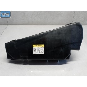 CURTAIN AIRBAG RIGHT  VOLVO...