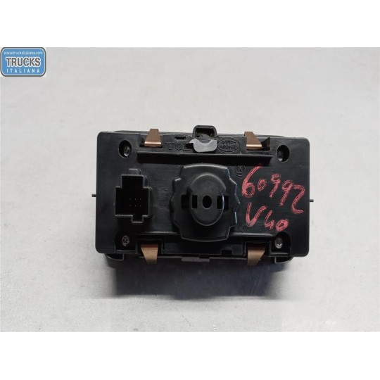 BLOCCO LUCI VOLVO V40 2016> usato