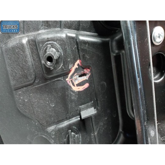 ALZA VETRI ANTERIORI DESTRO VOLVO V40 2016> usato