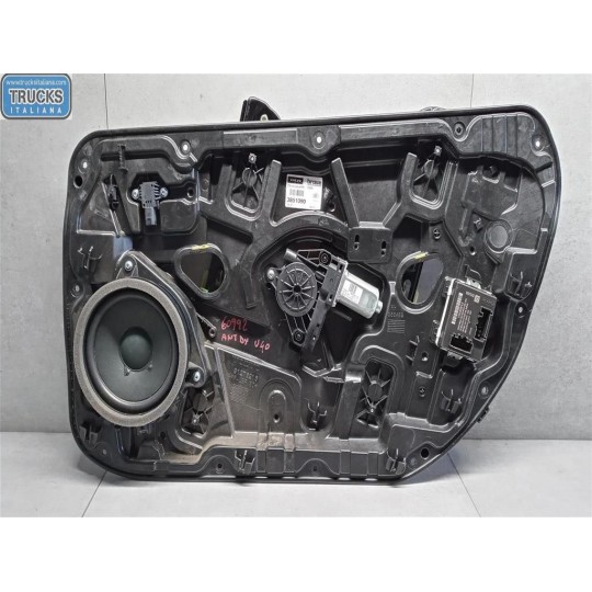 FRONT RIGHT POWERED WINDOWS  VOLVO V40 2016> used