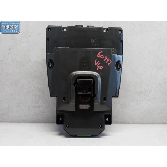 AC CONTROL UNIT VOLVO V40 2016> used