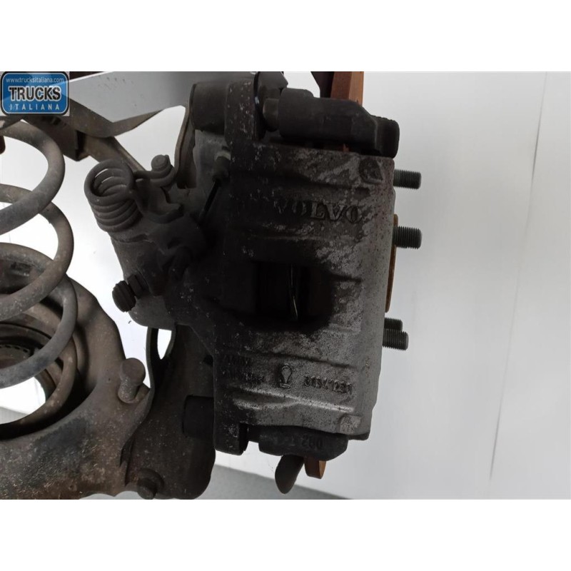 VOLVO RIGHT REAR CALIPER BRAKE  VOLVO V40 2016> used