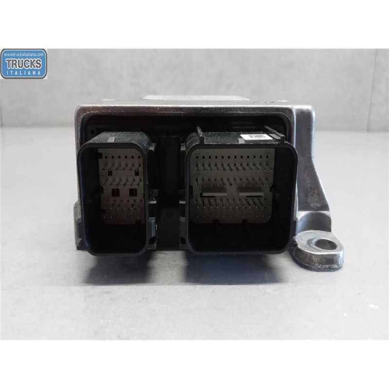 VOLVO AIR BAG UNIT VOLVO V40 2016> used