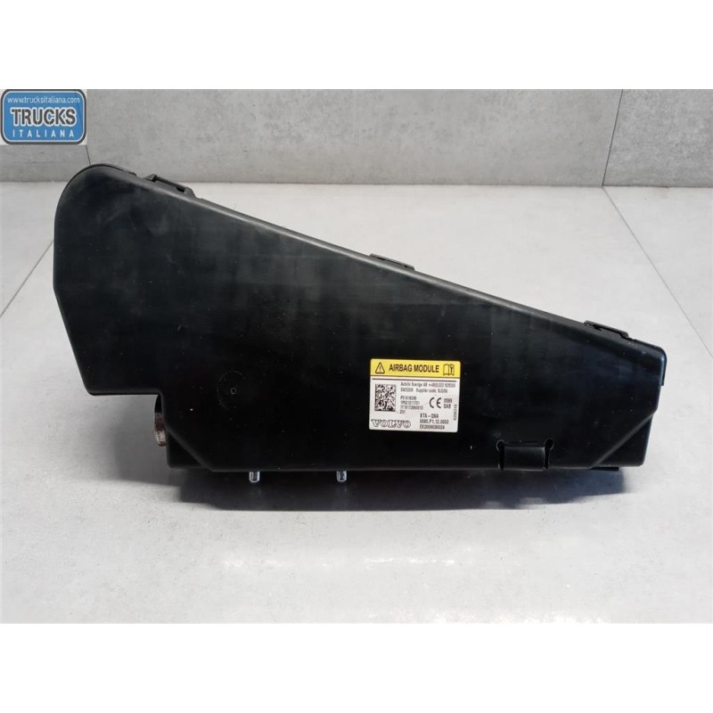 VOLVO AIR BAG LATERALE SINISTRO VOLVO V40 2016> usato