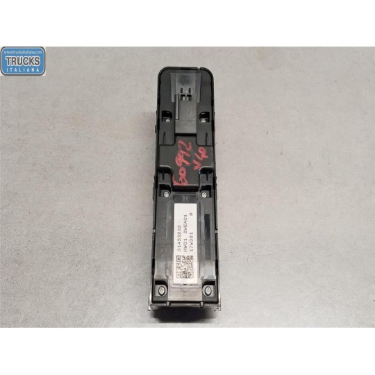 INTERRUTTORI E PULSANTI ALZAVETRI VOLVO V40 2016> usato