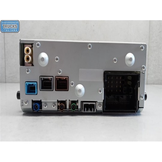 CAR RADIO VOLVO V40 2016> used