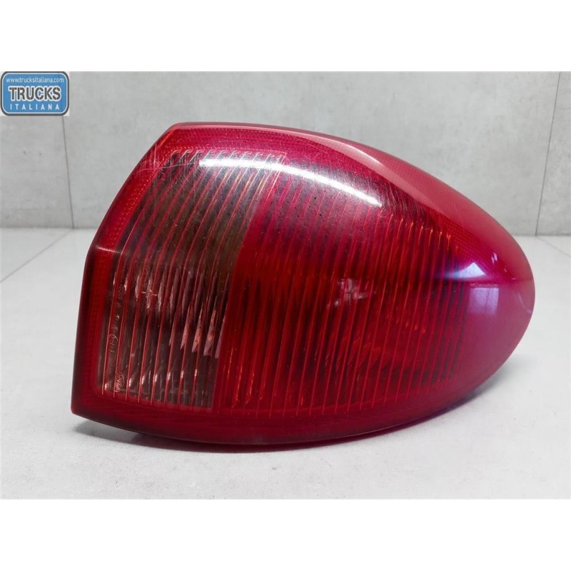 ALFA ROMEO FARO POSTERIORE ESTERNO DESTRO ALFA ROMEO 147 2004>2010 usato