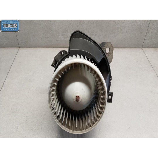 MOTORINO VENTILAZIONE INTERNA FIAT Doblo' 2009>2014 usato