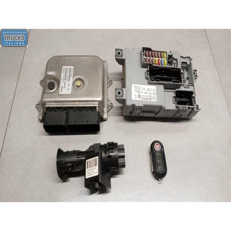 FIAT CENTRALINA MOTORE FIAT F.500 2007>2015 usato