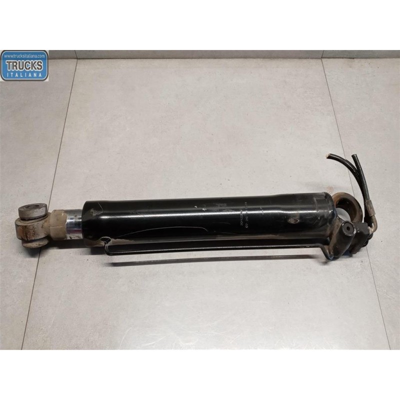 VOLVO truck CAB LIFT PISTON  VOLVO truck FM 9 used