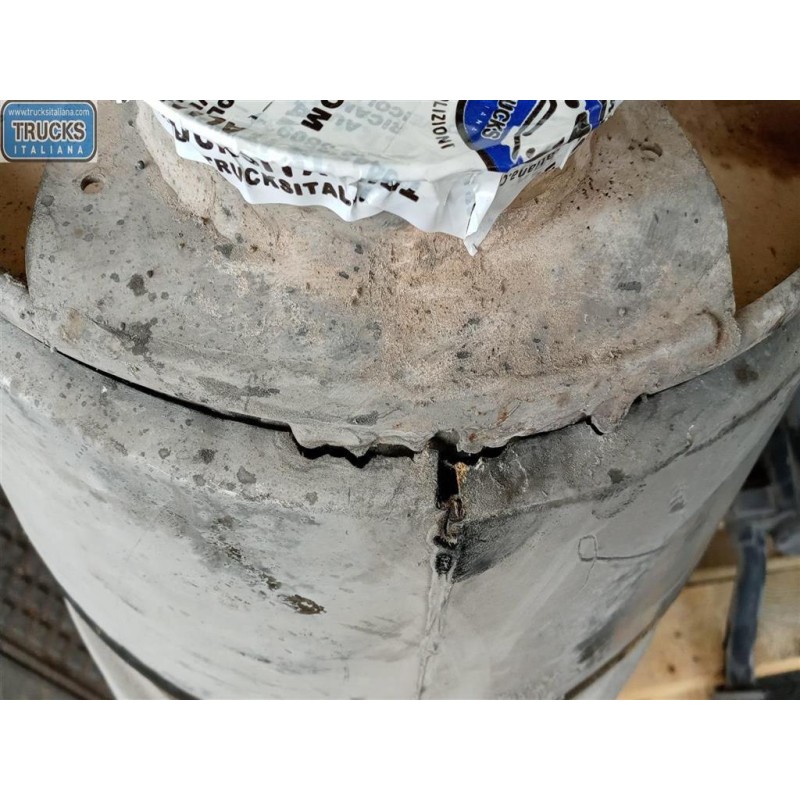 VOLVO truck MARMITTA VOLVO truck FM 9 usato