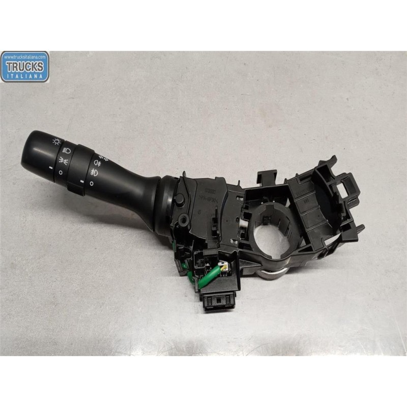 TOYOTA DEVIOLUCI TOYOTA Yaris 2011>2014 usato