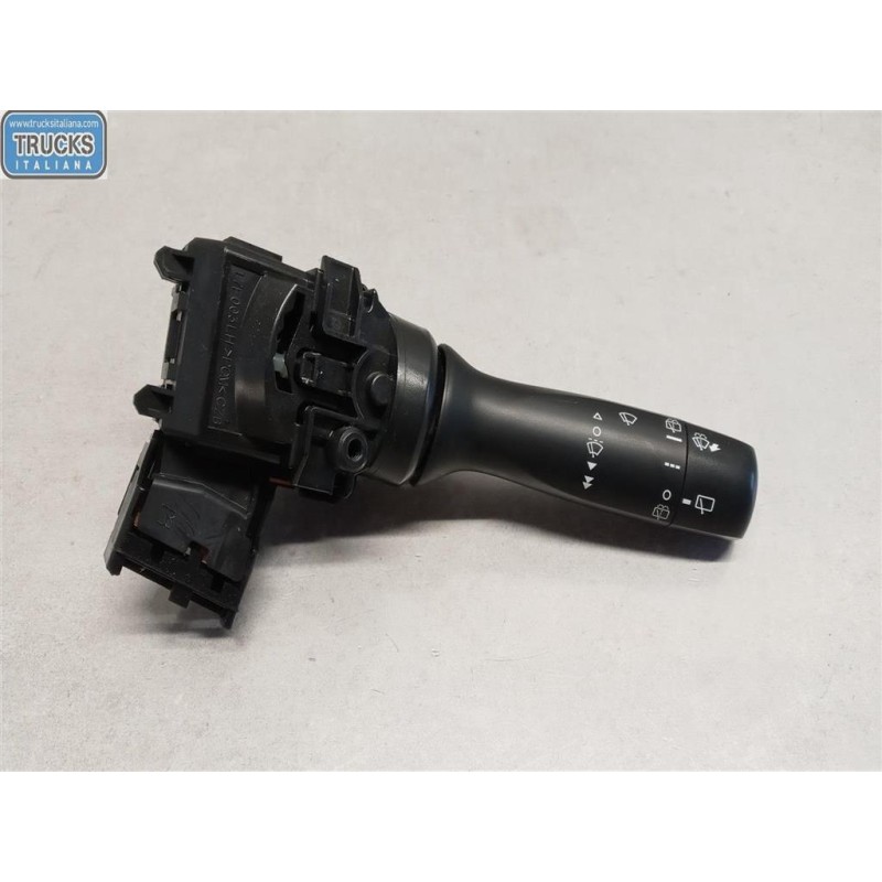 TOYOTA DEVIOTERGI TOYOTA Yaris 2011>2014 used