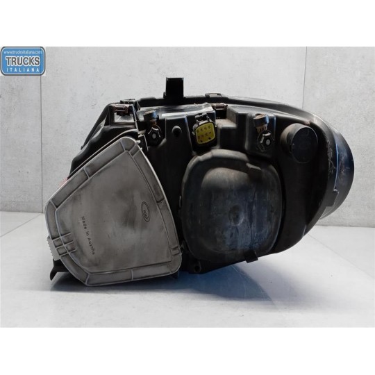 RIGHT HEADLIGHT CHRYSLER Voy./G.Voyager 2004>2008 used